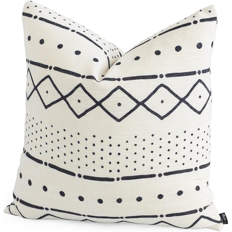 Mud cloth pillow cover