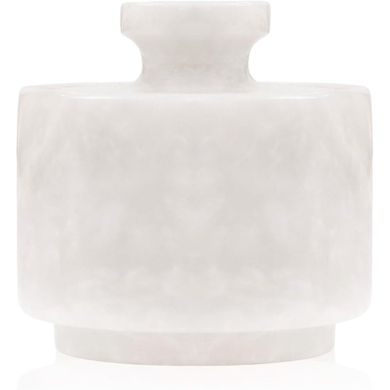 Marble salt cellar with lid