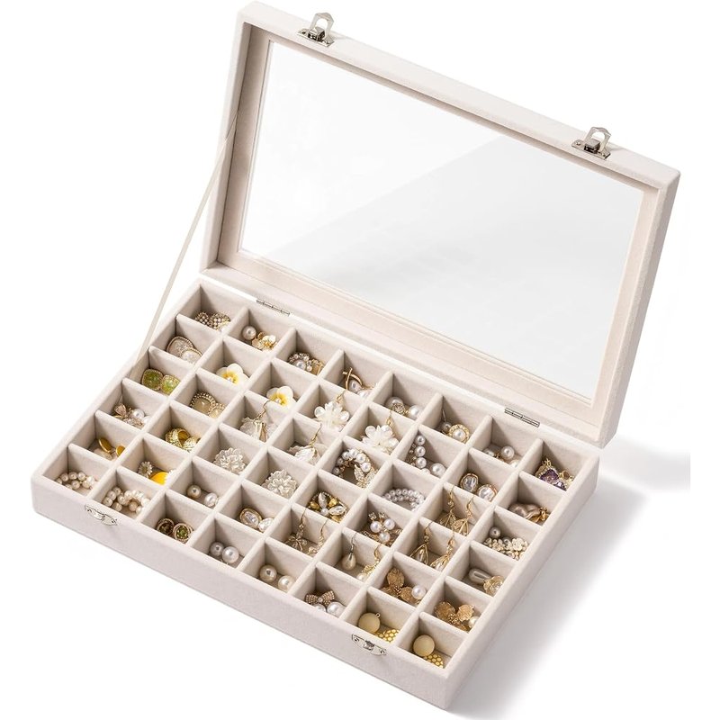Velvet earring tray with lid